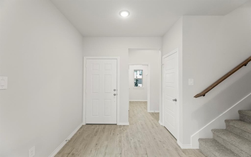 1733 Meadow Crest Drive, Aubrey, TX 76227, 3 Habitaciones Habitaciones , ,2 BañosBaños,Residential,En Venta,1733 Meadow Crest Drive,0,21038937