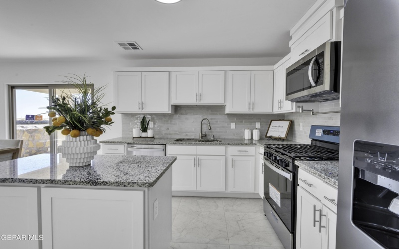 904 SANDHURST Place, El Paso, TX 79928, 3 Bedrooms Bedrooms, ,2 BathroomsBathrooms,Residential,For Sale,904 SANDHURST Place,916437