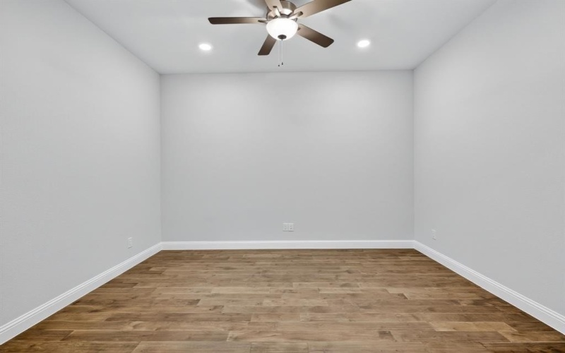 5608 Bonnie Drive, Celina, TX 75009, 4 Bedrooms Bedrooms, ,3 BathroomsBathrooms,Residential,For Sale,5608 Bonnie Drive,0,21039009