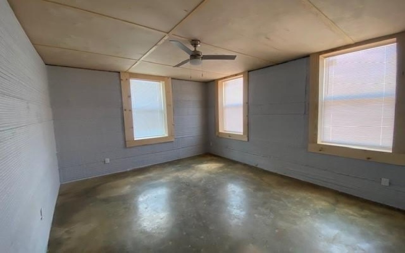 9777 State Highway 31 W, Malakoff, TX 75148, ,Residential Multi Family,En Venta,9777 State Highway 31 W,0,21039090