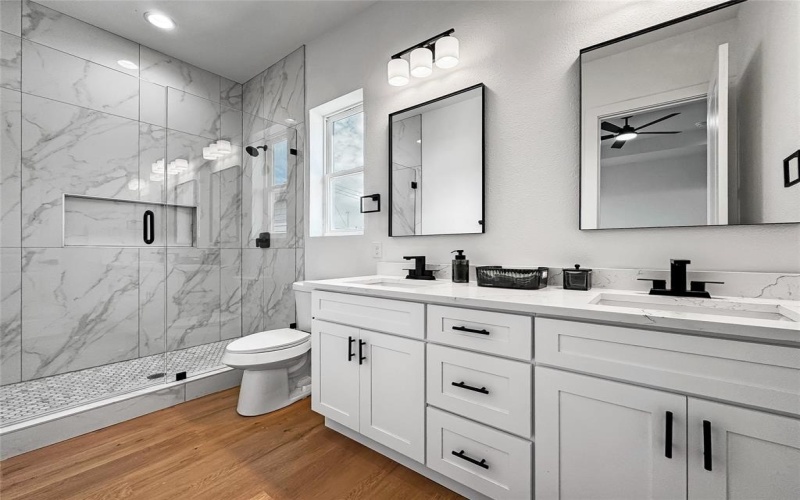 2417 And 2419 Merlin Street, Dallas, TX 75215, 3 Bedrooms Bedrooms, ,2 BathroomsBathrooms,Residential Multi Family,For Sale,2417 And 2419 Merlin Street,0,21039103