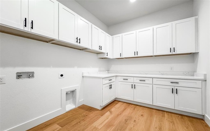 2417 And 2419 Merlin Street, Dallas, TX 75215, 3 Bedrooms Bedrooms, ,2 BathroomsBathrooms,Residential Multi Family,For Sale,2417 And 2419 Merlin Street,0,21039103