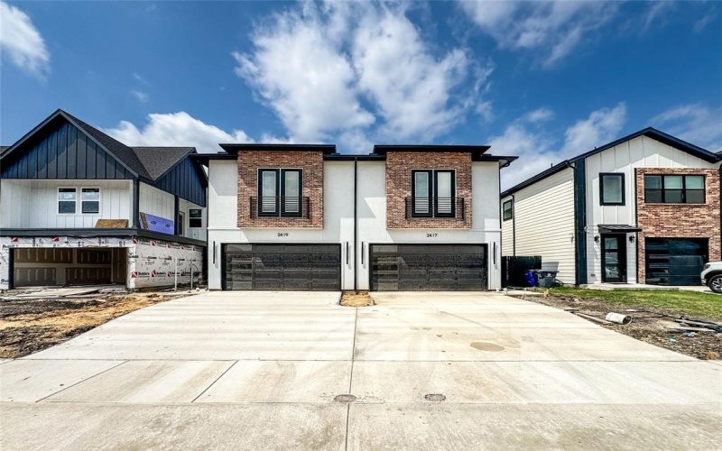2417 And 2419 Merlin Street, Dallas, TX 75215, 3 Bedrooms Bedrooms, ,2 BathroomsBathrooms,Residential Multi Family,For Sale,2417 And 2419 Merlin Street,0,21039103