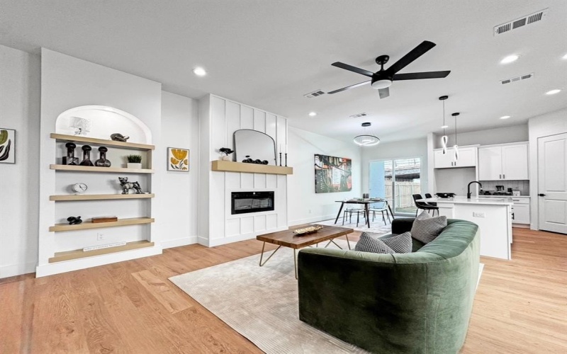 2417 And 2419 Merlin Street, Dallas, TX 75215, 3 Bedrooms Bedrooms, ,2 BathroomsBathrooms,Residential Multi Family,For Sale,2417 And 2419 Merlin Street,0,21039103