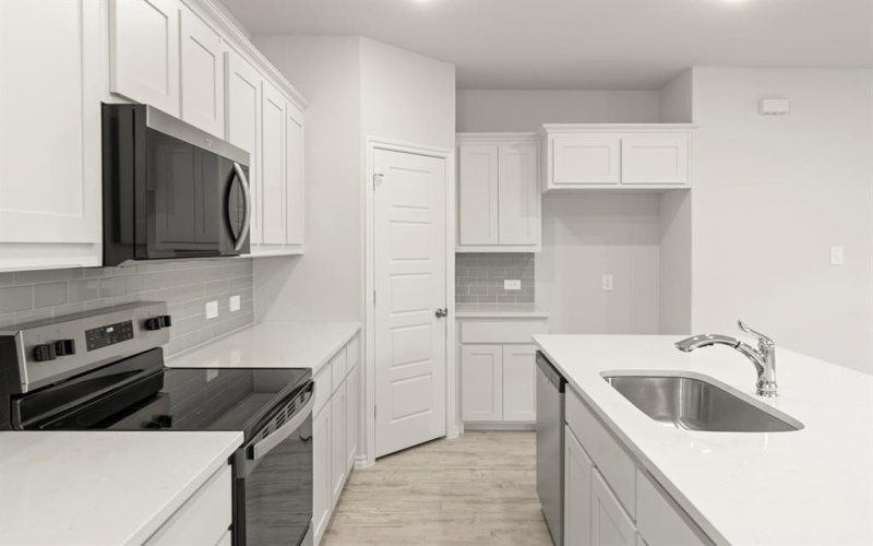 3118 Yellow Pine Drive, Melissa, TX 75454, 3 Bedrooms Bedrooms, ,2 BathroomsBathrooms,Residential,For Sale,3118 Yellow Pine Drive,0,21039204