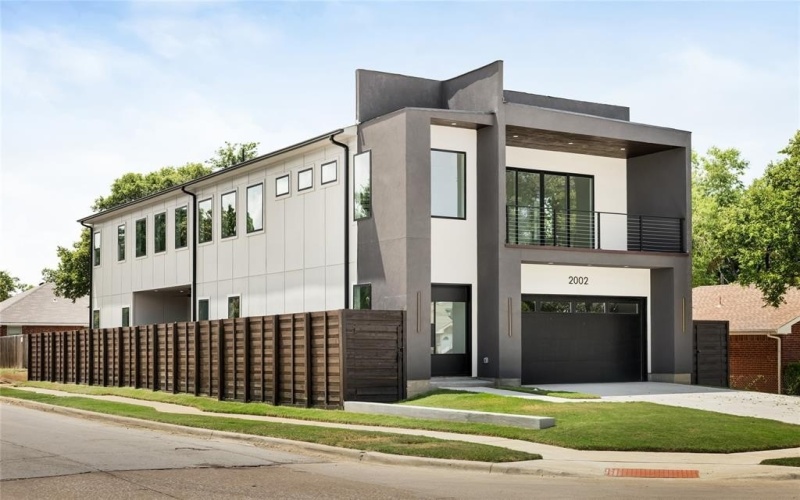 2002 Angelina Drive, Dallas, TX 75212, 4 Habitaciones Habitaciones , ,3 BañosBaños,Residential,En Venta,2002 Angelina Drive,0,21039231