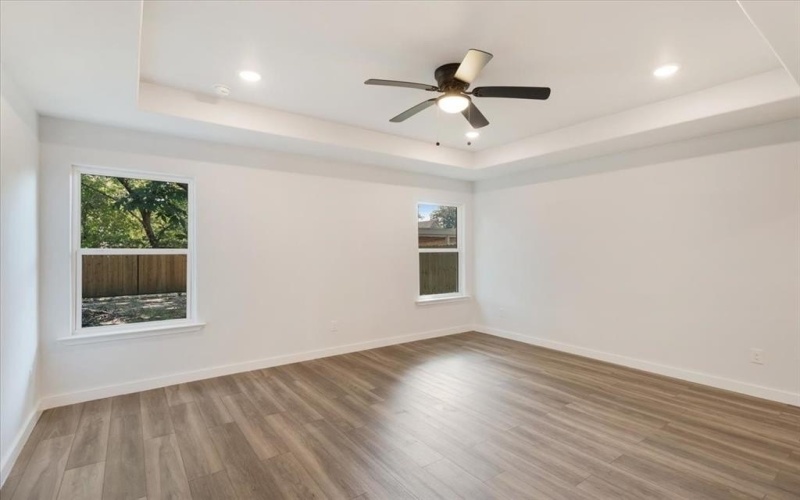 801 S Walnut, Sherman, TX 75090, 3 Habitaciones Habitaciones , ,2 BañosBaños,Residential,En Venta,801 S Walnut,0,21039309