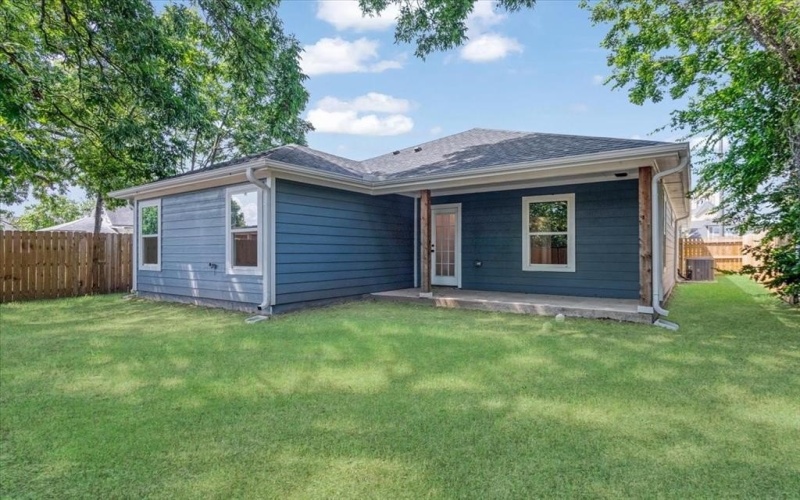 801 S Walnut, Sherman, TX 75090, 3 Habitaciones Habitaciones , ,2 BañosBaños,Residential,En Venta,801 S Walnut,0,21039309
