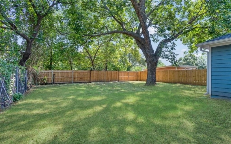 801 S Walnut, Sherman, TX 75090, 3 Habitaciones Habitaciones , ,2 BañosBaños,Residential,En Venta,801 S Walnut,0,21039309