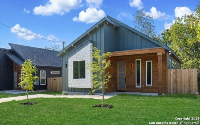 1430 Paso Hondo, San Antonio, TX 78202, 3 Bedrooms Bedrooms, ,2 BathroomsBathrooms,Residential,For Sale,1430 Paso Hondo,0,1894619