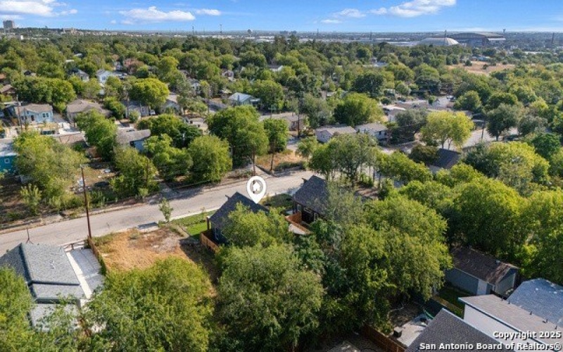 1430 Paso Hondo, San Antonio, TX 78202, 3 Bedrooms Bedrooms, ,2 BathroomsBathrooms,Residential,For Sale,1430 Paso Hondo,0,1894619