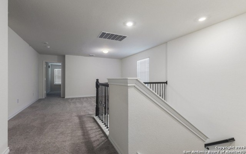10643 W Military Dr Unit 70, San Antonio, TX 78251, 3 Habitaciones Habitaciones , ,2 BañosBaños,Residential,En Venta,10643 W Military Dr Unit 70,0,1894662