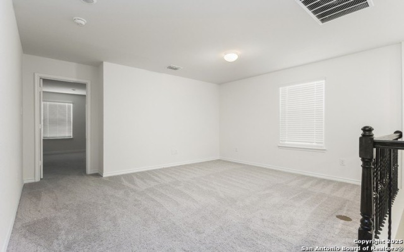 10643 W Military Dr Unit 70, San Antonio, TX 78251, 3 Habitaciones Habitaciones , ,2 BañosBaños,Residential,En Venta,10643 W Military Dr Unit 70,0,1894662