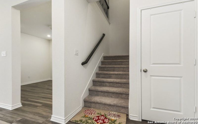 10643 W Military Dr Unit 70, San Antonio, TX 78251, 3 Habitaciones Habitaciones , ,2 BañosBaños,Residential,En Venta,10643 W Military Dr Unit 70,0,1894662