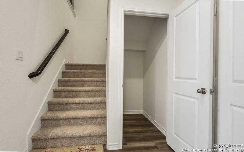 10643 W Military Dr Unit 70, San Antonio, TX 78251, 3 Habitaciones Habitaciones , ,2 BañosBaños,Residential,En Venta,10643 W Military Dr Unit 70,0,1894662