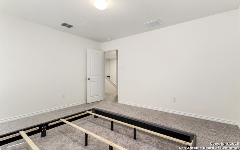 10643 W Military Dr Unit 70, San Antonio, TX 78251, 3 Habitaciones Habitaciones , ,2 BañosBaños,Residential,En Venta,10643 W Military Dr Unit 70,0,1894662