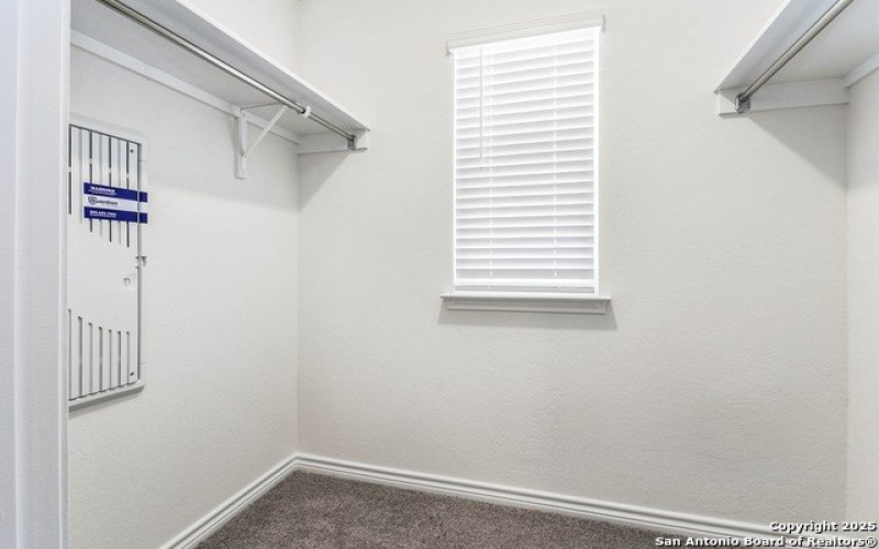 10643 W Military Dr Unit 70, San Antonio, TX 78251, 3 Habitaciones Habitaciones , ,2 BañosBaños,Residential,En Venta,10643 W Military Dr Unit 70,0,1894662