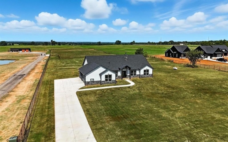 835 Club Lake Road, Whitesboro, TX 76273, 4 Habitaciones Habitaciones , ,2 BañosBaños,Residential,En Venta,835 Club Lake Road,0,21037071