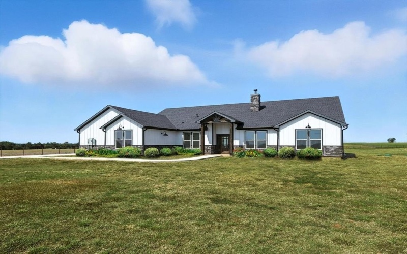 835 Club Lake Road, Whitesboro, TX 76273, 4 Habitaciones Habitaciones , ,2 BañosBaños,Residential,En Venta,835 Club Lake Road,0,21037071
