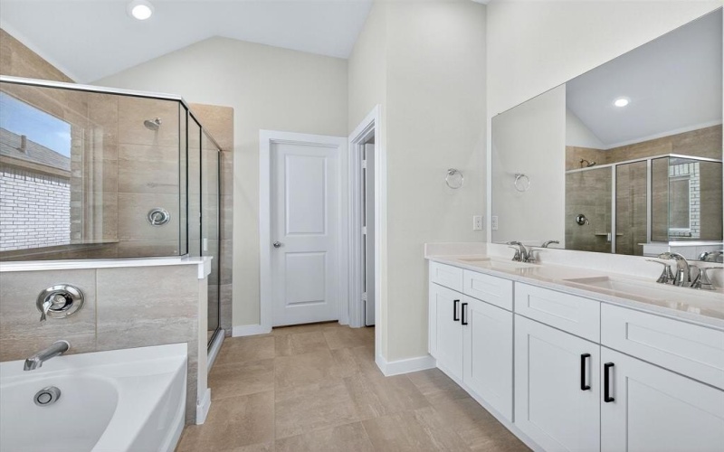 2220 Trailside Drive, Sherman, TX 75092, 3 Bedrooms Bedrooms, ,2 BathroomsBathrooms,Residential,For Sale,2220 Trailside Drive,0,21037251