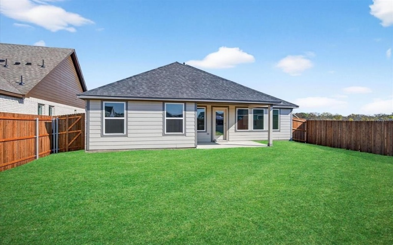 2220 Trailside Drive, Sherman, TX 75092, 3 Bedrooms Bedrooms, ,2 BathroomsBathrooms,Residential,For Sale,2220 Trailside Drive,0,21037251