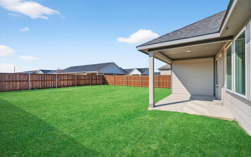 2220 Trailside Drive, Sherman, TX 75092, 3 Bedrooms Bedrooms, ,2 BathroomsBathrooms,Residential,For Sale,2220 Trailside Drive,0,21037251