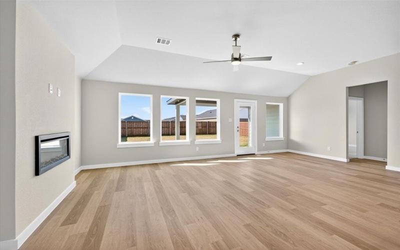 2220 Trailside Drive, Sherman, TX 75092, 3 Bedrooms Bedrooms, ,2 BathroomsBathrooms,Residential,For Sale,2220 Trailside Drive,0,21037251