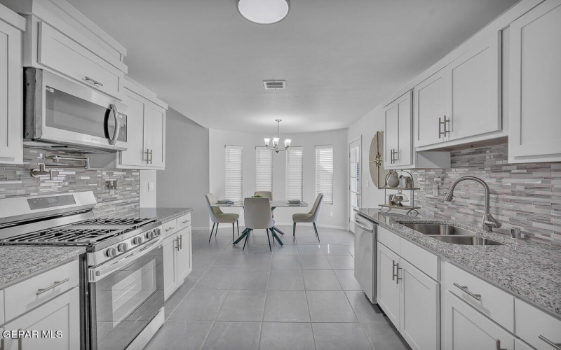 813 Paseo Pacifico Place, El Paso, TX 79928, 4 Bedrooms Bedrooms, ,1 BathroomBathrooms,Residential,For Sale,813 Paseo Pacifico Place,916464