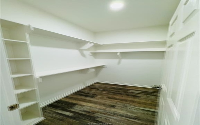 1300 Commerce Street, Hearne, TX 77859, 3 Bedrooms Bedrooms, ,2 BathroomsBathrooms,Residential,For Sale,1300 Commerce Street,0,25006080