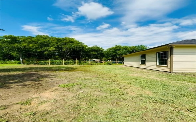 1300 Commerce Street, Hearne, TX 77859, 3 Bedrooms Bedrooms, ,2 BathroomsBathrooms,Residential,For Sale,1300 Commerce Street,0,25006080