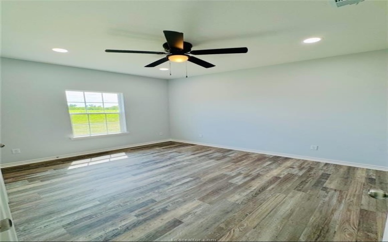 1300 Commerce Street, Hearne, TX 77859, 3 Bedrooms Bedrooms, ,2 BathroomsBathrooms,Residential,For Sale,1300 Commerce Street,0,25006080