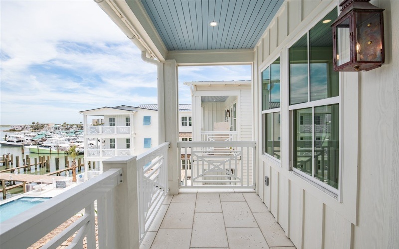 136 W Cotter Avenue unit: 11 #11, Port Aransas, TX 78373, 2 Bedrooms Bedrooms, ,2 BathroomsBathrooms,Residential,For Sale,136 W Cotter Avenue unit: 11,0,463775