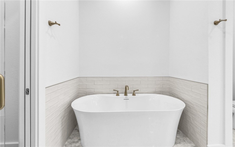 136 W Cotter Avenue unit: 11 #11, Port Aransas, TX 78373, 2 Bedrooms Bedrooms, ,2 BathroomsBathrooms,Residential,For Sale,136 W Cotter Avenue unit: 11,0,463775