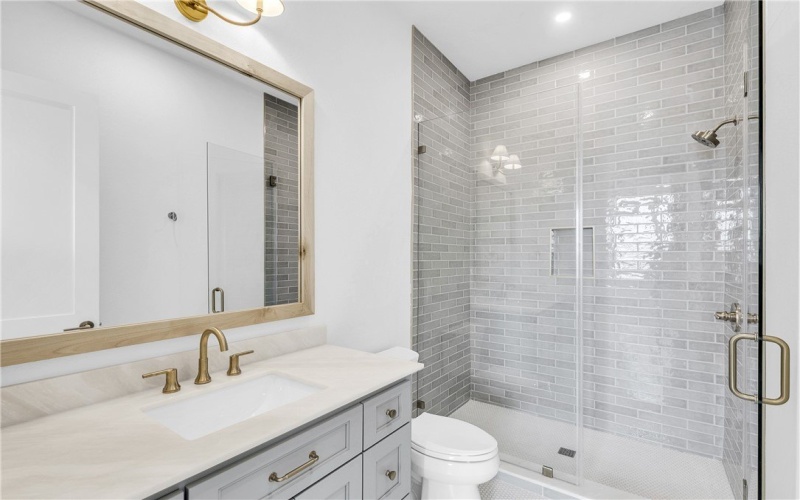 136 W Cotter Avenue unit: 11 #11, Port Aransas, TX 78373, 2 Bedrooms Bedrooms, ,2 BathroomsBathrooms,Residential,For Sale,136 W Cotter Avenue unit: 11,0,463775