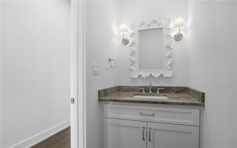 136 W Cotter Avenue unit: 11 #11, Port Aransas, TX 78373, 2 Bedrooms Bedrooms, ,2 BathroomsBathrooms,Residential,For Sale,136 W Cotter Avenue unit: 11,0,463775
