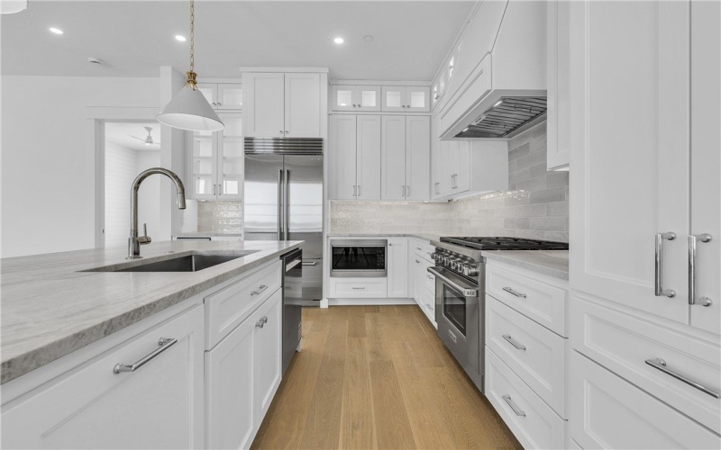 136 W Cotter Avenue unit: 11 #11, Port Aransas, TX 78373, 2 Bedrooms Bedrooms, ,2 BathroomsBathrooms,Residential,For Sale,136 W Cotter Avenue unit: 11,0,463775