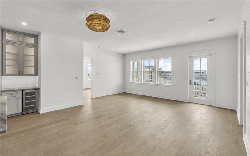 136 W Cotter Avenue unit: 13 #13, Port Aransas, TX 78373, 2 Bedrooms Bedrooms, ,2 BathroomsBathrooms,Residential,For Sale,136 W Cotter Avenue unit: 13,0,463777