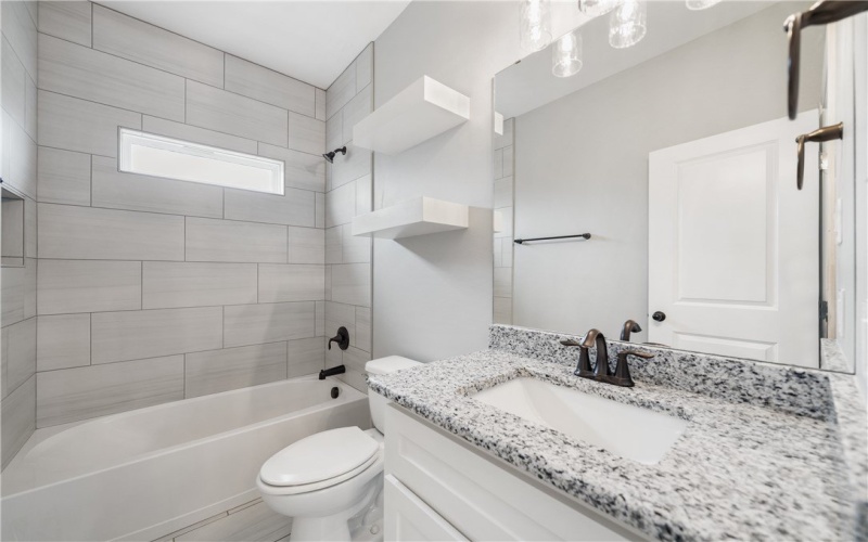 6802 Crosswind Drive, Corpus Christi, TX 78414, 4 Habitaciones Habitaciones , ,3 BañosBaños,Residential,En Venta,6802 Crosswind Drive,0,463840