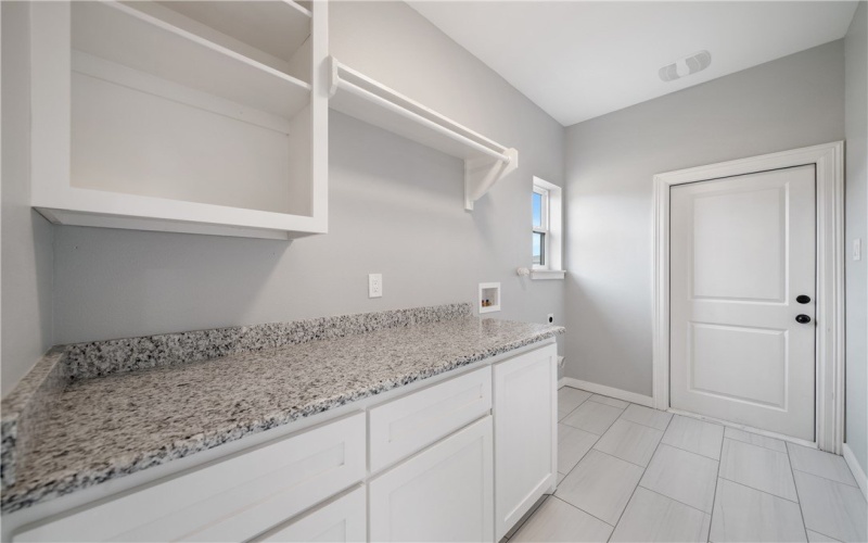 6802 Crosswind Drive, Corpus Christi, TX 78414, 4 Habitaciones Habitaciones , ,3 BañosBaños,Residential,En Venta,6802 Crosswind Drive,0,463840