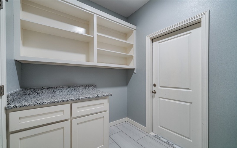 6865 La Salle Drive, Corpus Christi, TX 78414, 4 Habitaciones Habitaciones , ,2 BañosBaños,Residential,En Venta,6865 La Salle Drive,0,463841