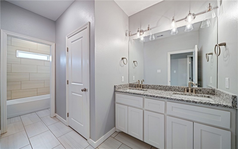 6865 La Salle Drive, Corpus Christi, TX 78414, 4 Habitaciones Habitaciones , ,2 BañosBaños,Residential,En Venta,6865 La Salle Drive,0,463841