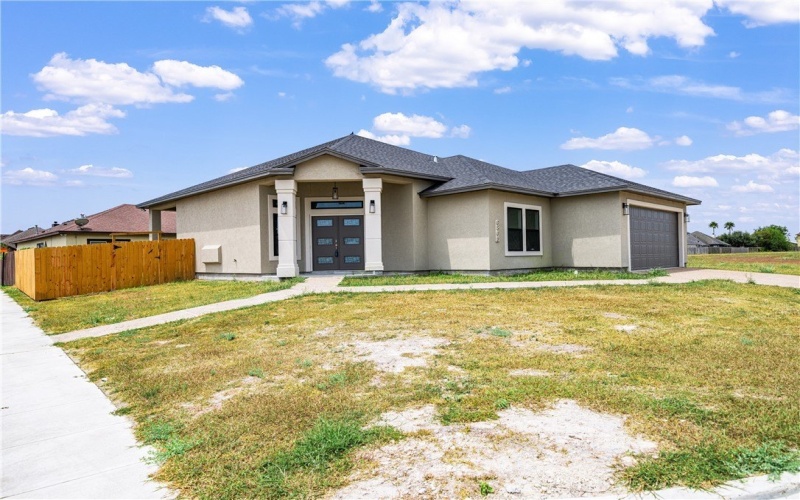 6865 La Salle Drive, Corpus Christi, TX 78414, 4 Habitaciones Habitaciones , ,2 BañosBaños,Residential,En Venta,6865 La Salle Drive,0,463841