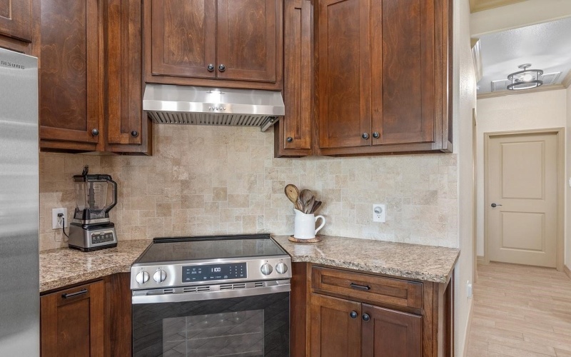 107 Burge, Del Rio, TX 78840, 4 Bedrooms Bedrooms, ,3 BathroomsBathrooms,Residential,For Sale,107 Burge,0,207443