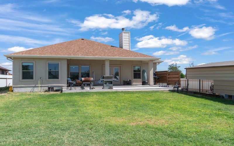 107 Burge, Del Rio, TX 78840, 4 Bedrooms Bedrooms, ,3 BathroomsBathrooms,Residential,For Sale,107 Burge,0,207443