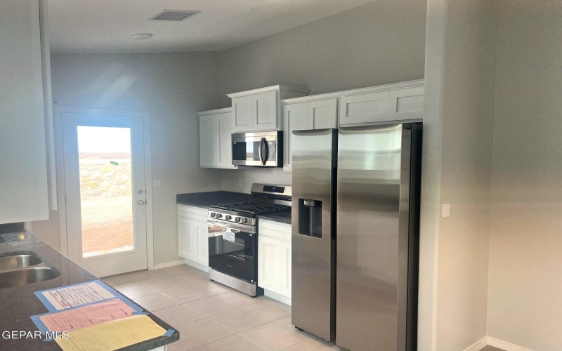 14497 Brianna Leah Drive, El Paso, TX 79938, 3 Bedrooms Bedrooms, ,2 BathroomsBathrooms,Residential,For Sale,14497 Brianna Leah Drive,0,928917
