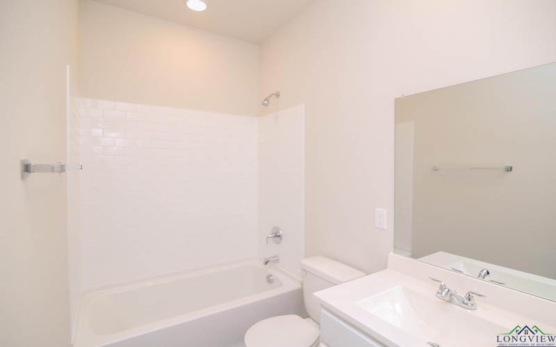 4004 Gregg Tex Rd #Southern Oaks, Longview, TX 75604, 4 Habitaciones Habitaciones , ,2 BañosBaños,Residential,En Venta,4004 Gregg Tex Rd,0,20253771