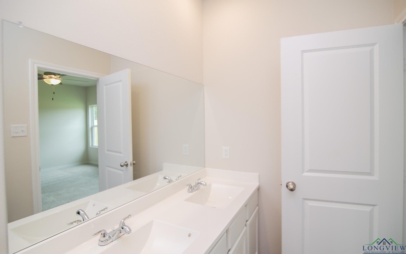 4004 Gregg Tex Rd #Southern Oaks, Longview, TX 75604, 4 Habitaciones Habitaciones , ,2 BañosBaños,Residential,En Venta,4004 Gregg Tex Rd,0,20253771