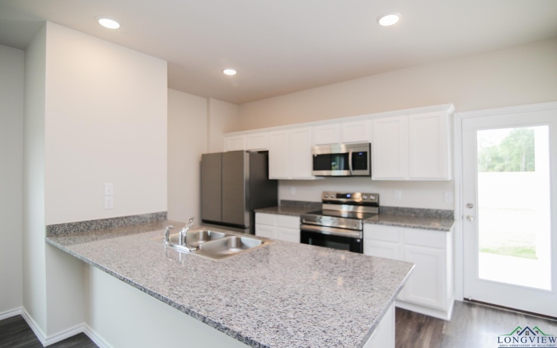4004 Gregg Tex Rd #Southern Oaks, Longview, TX 75604, 4 Habitaciones Habitaciones , ,2 BañosBaños,Residential,En Venta,4004 Gregg Tex Rd,0,20253771