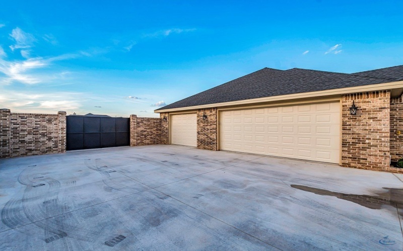 5515 E County Rd 95, Midland, TX 79706, 4 Habitaciones Habitaciones , ,3 BañosBaños,Residential,En Venta,5515 E County Rd 95,0,50084771