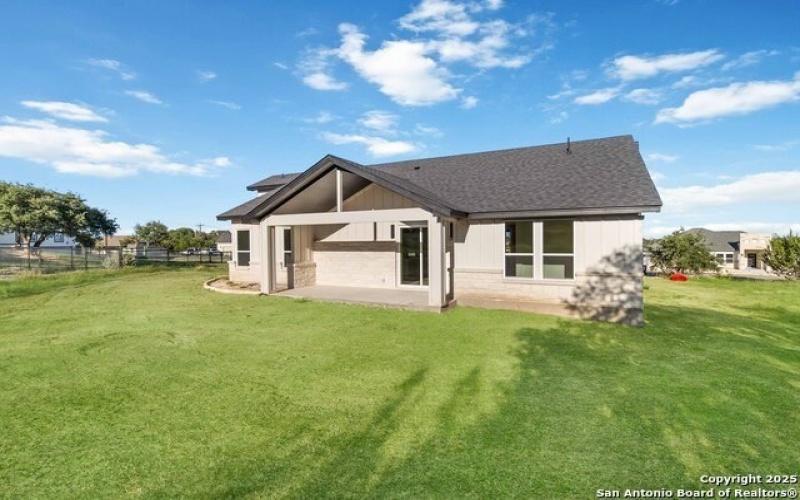 237 Peter Kleid Lp, Blanco, TX 78606, 3 Bedrooms Bedrooms, ,3 BathroomsBathrooms,Residential,For Sale,237 Peter Kleid Lp,0,1887168